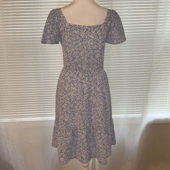 monteau S Blue White Gold Ditsy Floral Flutter Short Sleeve Tiered Midi Dress - Picture 2 of 12